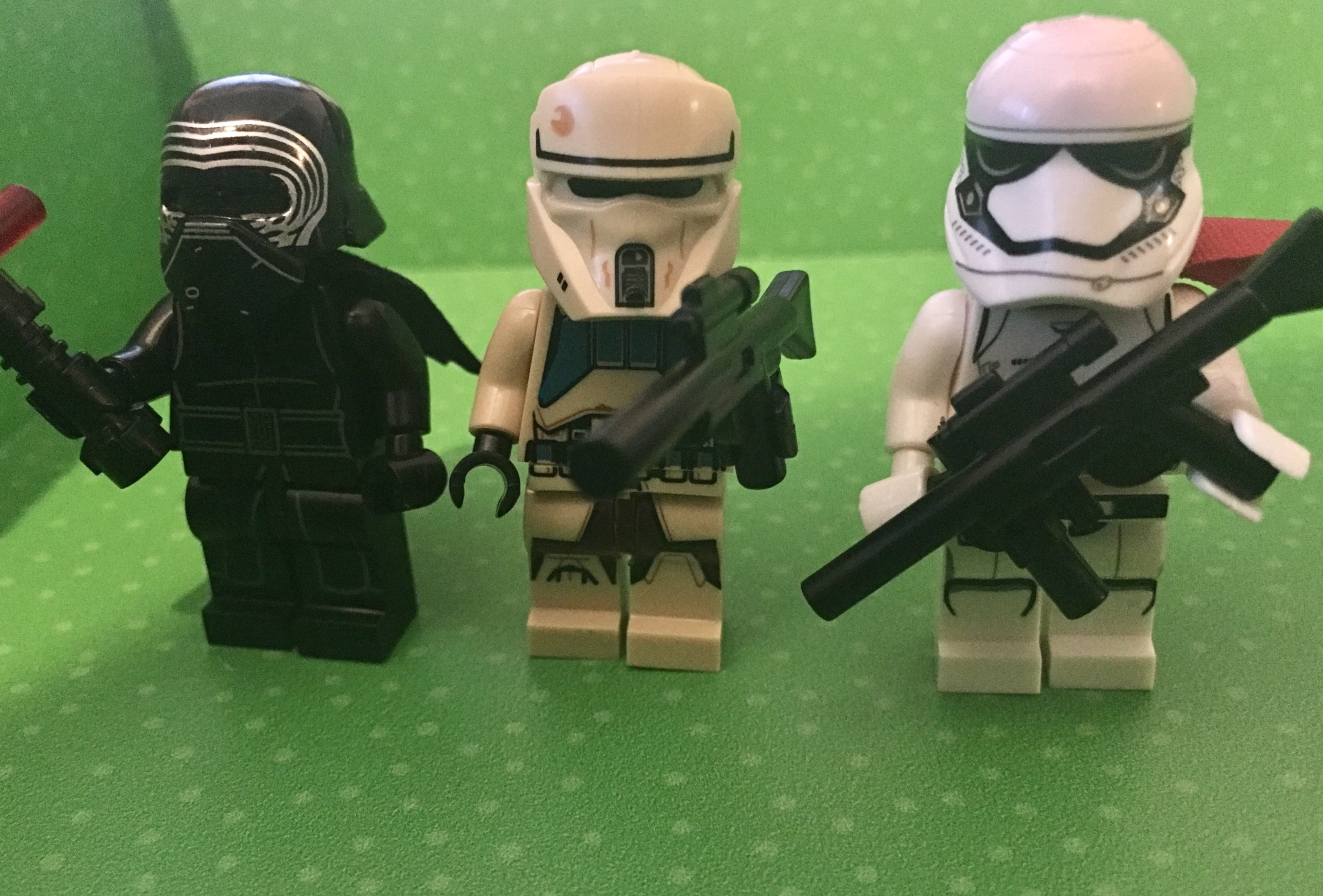 Star Wars figures inside Fred's Box
